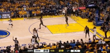 金年会😏直捣黄龙!亚历山大-沃克突破飞身上篮得分