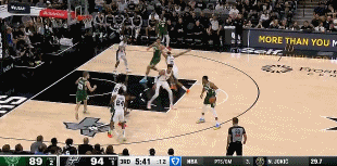 jinnianhui金年会怪兽之战!文班上半场狂送火锅&下半场三分如雨 轰下30分14板6帽