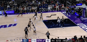 金年会天赋吓人！奥萨尔防守被晃开后 迅速二次起跳送上大帽