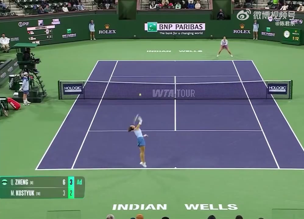 金年会打崩对手心态！郑钦文ACE保发，科斯秋克两连摔拍💥