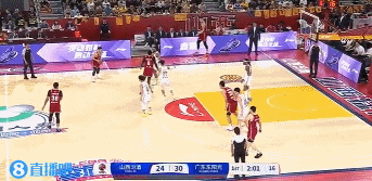 金年会金字招牌信誉至上大麻烦！徐杰首节出战9分钟 累计3次个人犯规